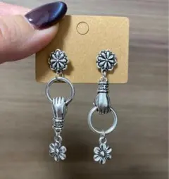 Item thumbnail for item 94880fbd-6ba2-40b6-9602-3e5f86aff550