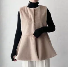 select shop K.growthのペプラムファーロングジレ