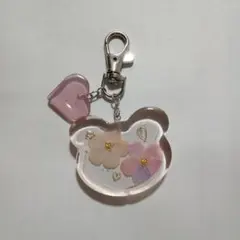 クマ型レジンチャーム ハート付き （UVレジン）
