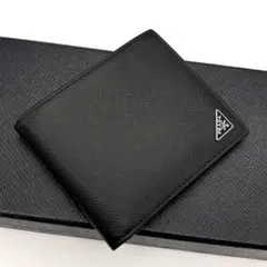 極美品◆PRADA 二つ折り財布 サフィアーノ 三角プレート 黒