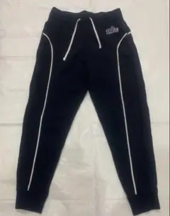 NIKE ナイキ キッズ 男の子 女の子 スウェット 黒 ズボン ジャージ