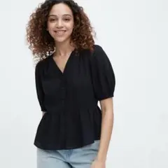UNIQLO レーヨンローン　Vネックブラウス　トップス　ユニクロ