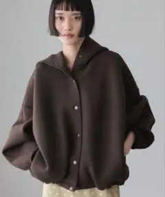 【新品】ローリーズファーム　ダンボールフードブルゾン　ブラウン