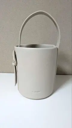 ☆即購入OK☆未使用に近い☆値下げ可☆CLOUDY チューブ型 ハンドバッグ 