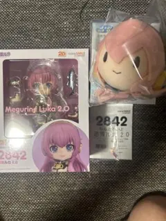 ねんどろいど巡音ルカ2.0【2842】 +特典まとめ売り - メルカリ