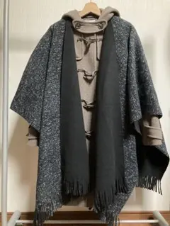 大判フリースストール　ポンチョ　リバーシブル　グレー×ブラック