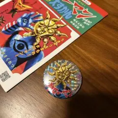 タローマン でたらめ缶バッジ 全8種 神話奇獣 明日の神話 - メルカリ