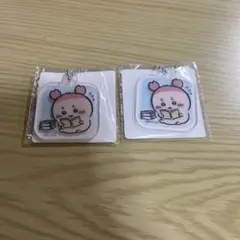 ちいかわ　アクリミニ3 ボールチェーン付きアクリルキーホルダー　かに　古本屋　②