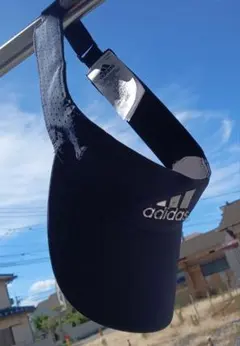 adidas ネイビー サンバイザー OSFM 58cm