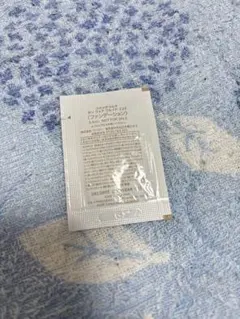 DECORTE ザ・ファンデーション ゼンウェア フルイド C23 サンプル