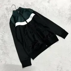 Item thumbnail for item 9a6a07cd-6259-4a0b-9fb2-945d8f9a4bb3