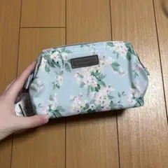 LAURA ASHLEY ポーチ