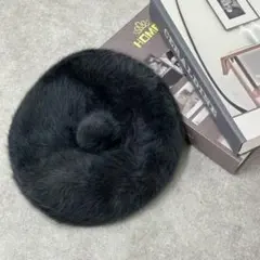 新品 素敵にオシャレを楽しむ ふわふわ 可愛い ボンボン付き ベレー帽 グレー