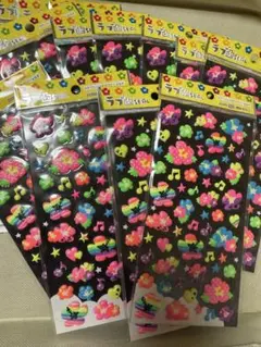 クーリア　ぷっくりシール