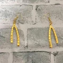 Item thumbnail for item 562cd471-56b6-444b-a3fe-cc863204f79e