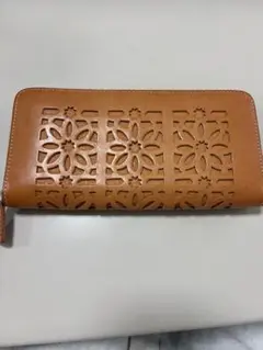 gentenカットワーク長財布