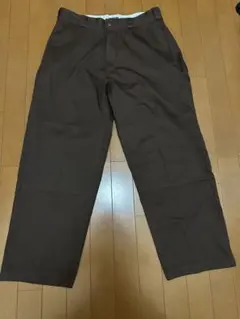 Item thumbnail for item 64d5f216-d24a-435c-a620-b28cb9345570