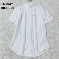 トミーヒルフィガー　半袖ポロシャツ　トップス　胸ポケット　ワンポイント　シンプルのサムネイル