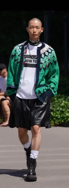 sacai ブラックショートパンツ サイズ2 sacai（ショートパンツ）のフリマアイテム一覧