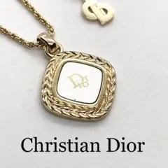 Christian Dior ネックレス　レディース　ペンダント　リーフ　ひし形