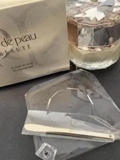 【空容器】クレ・ド・ポー ボーテ ル・フォンドゥタン