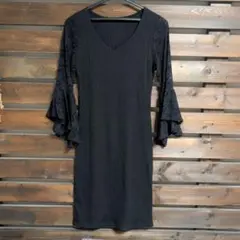 ブラック フレアスリーブ ひざ丈ワンピース