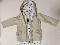 【‼️送料込み‼️✨美品✨】baby Gap ベージュジャケット ハート柄裏地付き