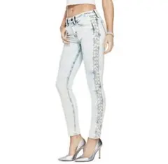 スキニーデニム ジーンズ　guess