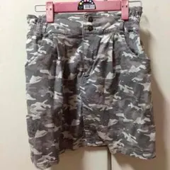 カモフラタイトスカート