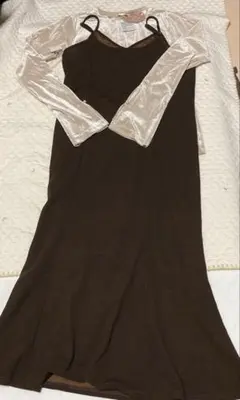 ブラウン キャミワンピース 長袖インナー付き