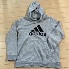アディダス　パーカー　150cm