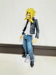 轟焦凍 フィギュア 黒ジャケット