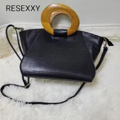 RESEXXY 2wayバッグ ブラック 木製ハンドル ショルダー ハンドバッグのサムネイル