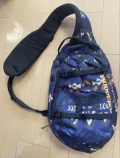 【希少カラー】【美品】Patagonia アトムスリング 8L ボディバッグ