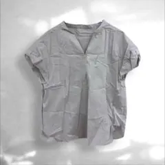 S-015 ナチュラルビューティーベーシック ブラウスＶネック Sサイズ