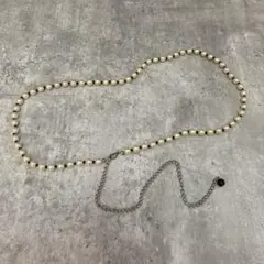 パールのデザインチェーンベルト