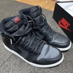 NIKE Air Jordan 1 Retro High OG ブラックサテン