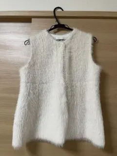 2025年最新】フェザーヤーン ペプラムベストの人気アイテム - メルカリ