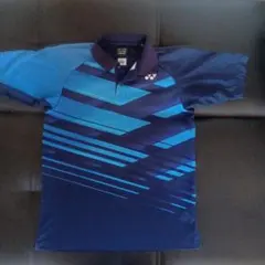 YONEX ポロシャツ Mサイズ 青/紺