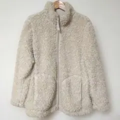美品ユニクロ　リバーシブル　フリースボアジャケット　XL