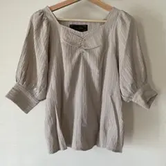 spray スプレイ スクエアネックトップス ベージュ シャツ ブラウス