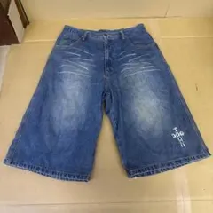 DOG TOWN 黒龍 ブラックドラゴン 刺繍入りデニムショートパンツ