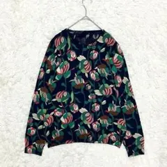 花柄ニット