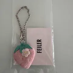 完売品　新品　フェイラー　ストロベリードット　キーホルダー　チャーム　いちごのサムネイル