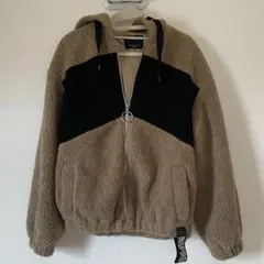 [一日限定価格] [美品] Bershka XS シェルパ／ボアジャケット