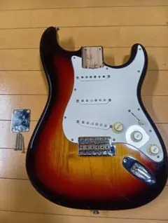 Fender Japan ST62-SS・ショートスケール ・ケース・外箱付 - メルカリ