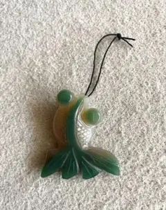 天然石・石彫刻／金魚のペンダントトップ
