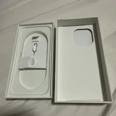 【Apple】iPhone 16Pro 箱のみ