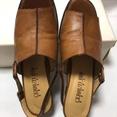 CERRＵTI 1881の茶色のサンダルです新品未使用です