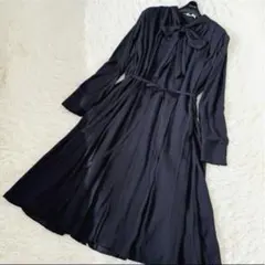 極美品 24年♡セオリーリュクス ボウタイロングワンピース マキシ丈 カーキ M 極美品 24年♡セオリーリュクス ボウタイロングワンピース マキシ丈